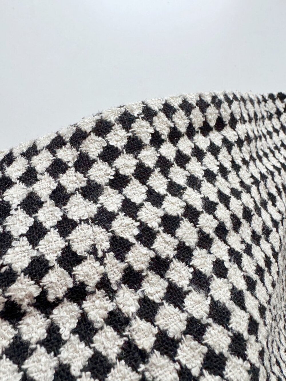 Vintage 90's FEMME DE CARRIERE Black White Check Wool Blend Mini Skirt, Size XS - Picture 10 of 12